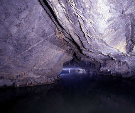 Photo de la Lesse souterraine